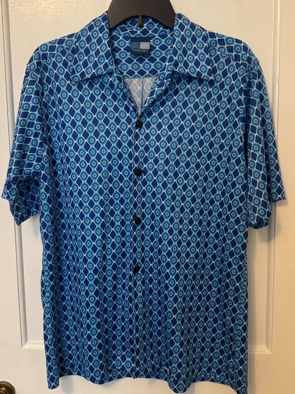 Blue Geometric Short-Sleeve Button-Down Shirt